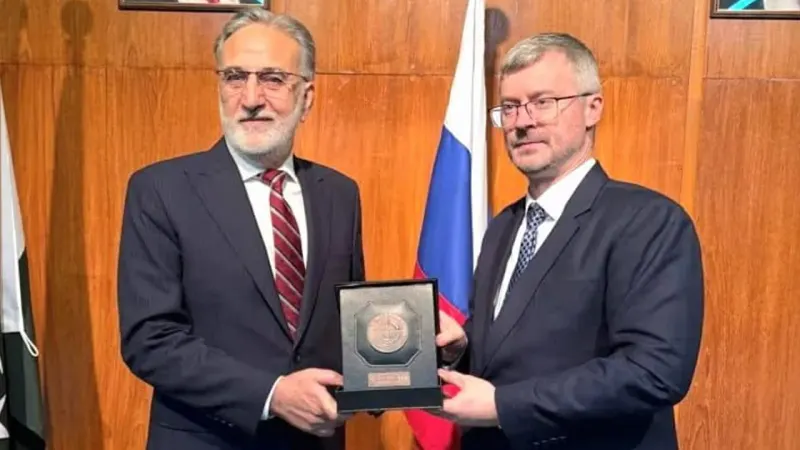 Pakistan, Russia Plan MoU on Anti-Corruption, Money Laundering