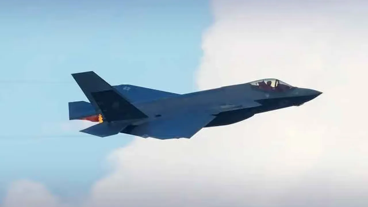 Lockheed, Pentagon Agree Initial Deal for 850 F-35 Jets