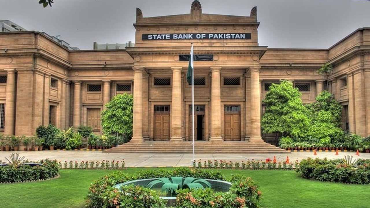 Banks to remain open this weekend to facilitate tax collection