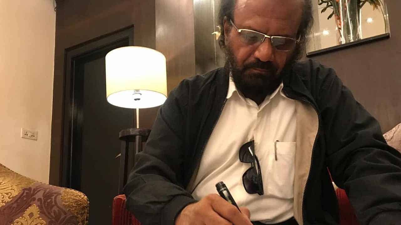 Ustadh Shafiq: A Pakistani Calligrapher's 30-Year Legacy at Masjid an-Nabawi