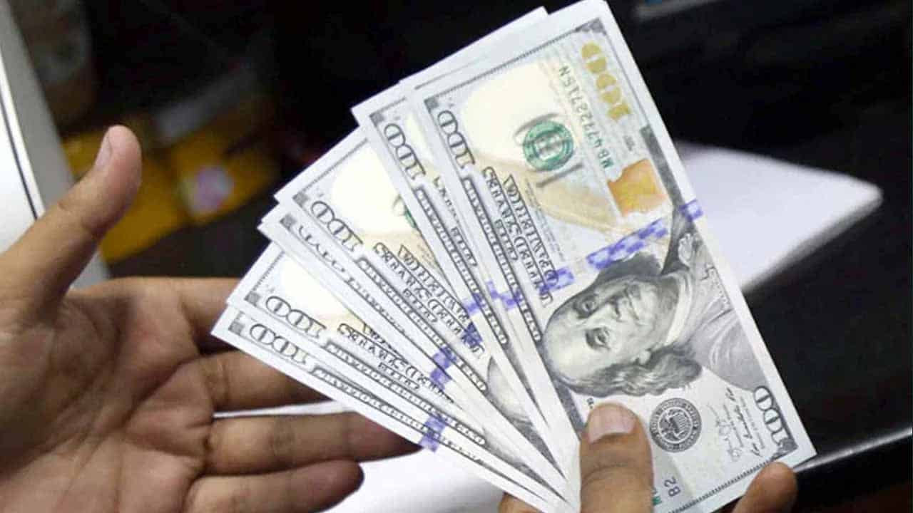 Open-market: rupee has quietly strengthened to 293-295 against US dollar