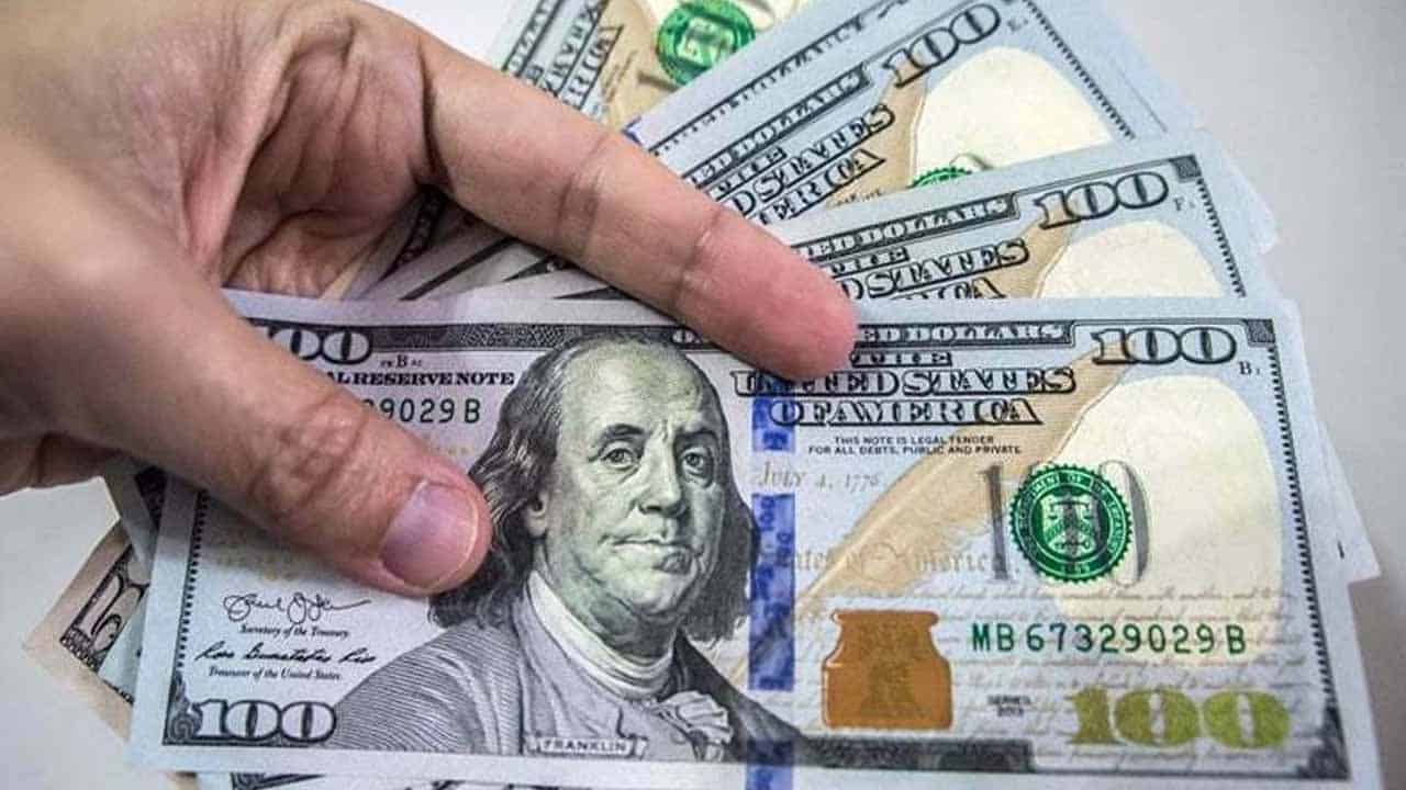 Year-on-Year Decline: Pakistan’s Workers’ Remittances Witness a 15.9% Drop in 2022-23