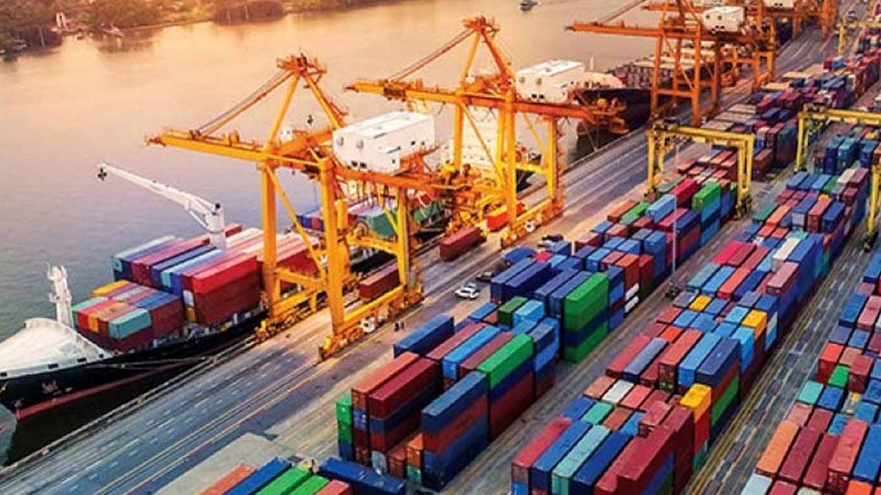 Exports increase by 8% in June