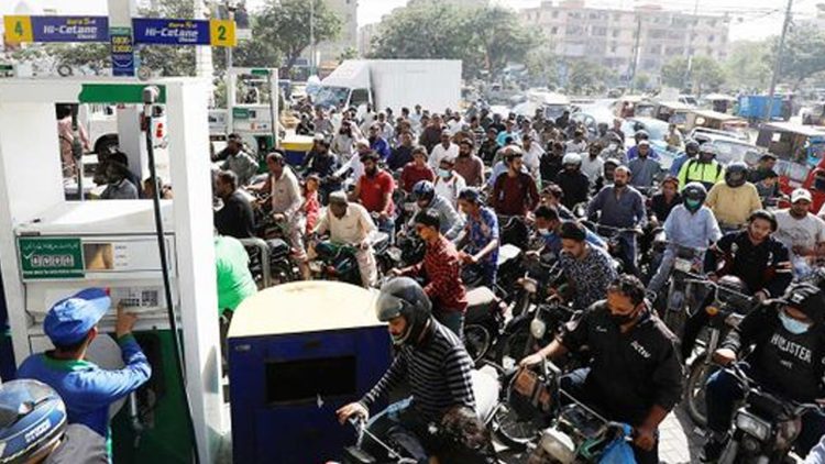 Petrol Price in Pakistan to See Massive drop from May 16