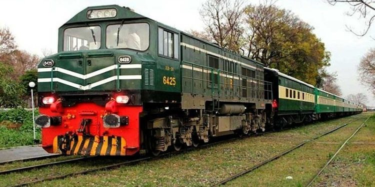 Pakistan Railways inducts high-capacity freight wagons to its fleet