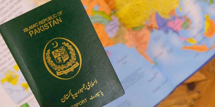 16.5 Million Applicants Await Issuance of Pakistani Passports Amidst Prolonged Delays