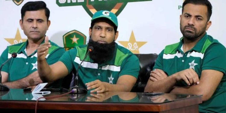 Pakistanis Express Disappointment as Selectors Are Removed After T20 World Cup