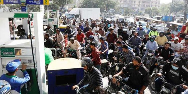 Govt hikes petrol price by Rs9.99, HSD by Rs6.18