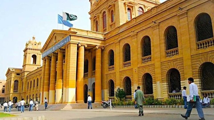 Sindh Lowers Minimum Admission Marks for Government Colleges