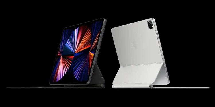 iPadOS 17.5 Hints at New OLED Displays and Upcoming Apple Pencil