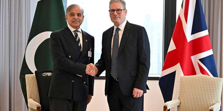 Pakistan PM Discusses Trade and Investment with British and Iranian Leaders at UNGA