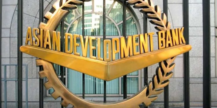 ADB to Provide Pakistan with $2 Billion Annually