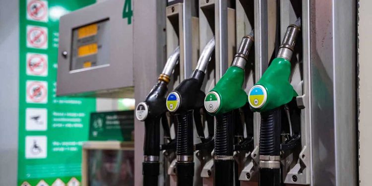 Petrol Prices Set for Slight Increase in Pakistan from October 1