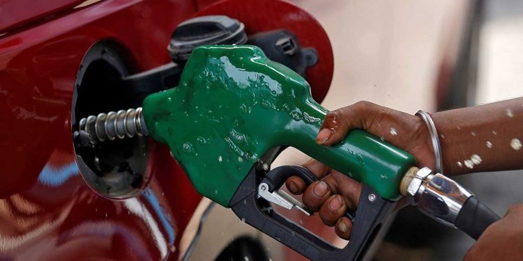 Government Reduces Fuel Prices: Petrol Down by Rs1.86, HSD by Rs3.32 per Litre