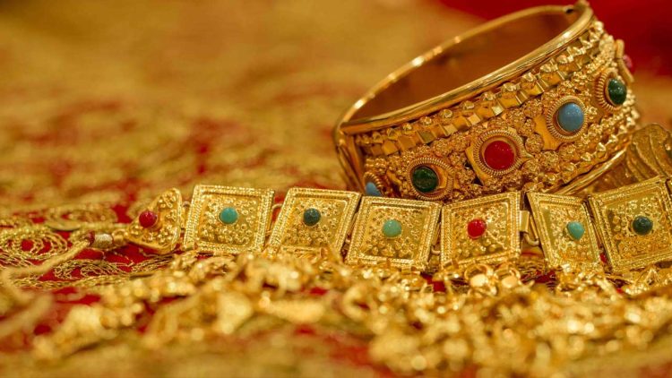 Gold Rate in Pakistan Today October 25, 2024