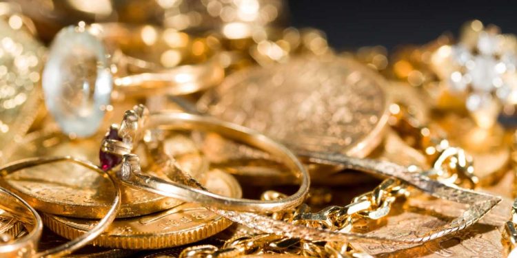 Gold Rate in Pakistan Today October 15, 2024