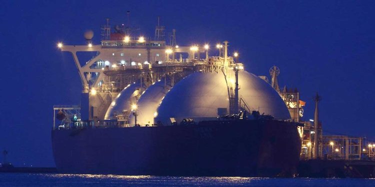 Dutch Energy Firm Eyes Investment in LNG Import Terminals in Pakistan