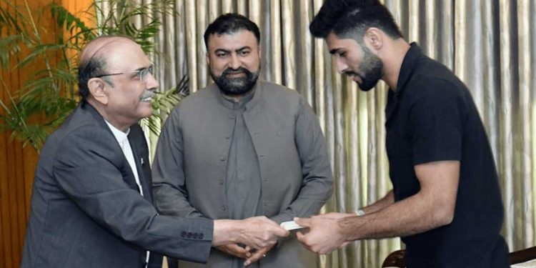 President Awards Rs100 Million to Shahzaib Khan for Winning World Karate Combat Championship