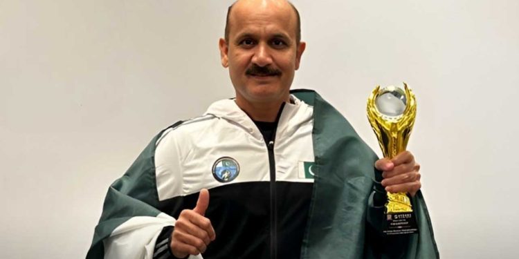 Pakistan’s Irfan Asghar Wins 6th Asian Master Squash Championship 2024