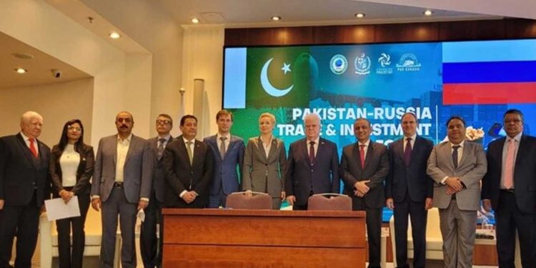 Pakistan and Russia Sign Historic Barter Trade Deal at Inaugural Trade Forum in Moscow