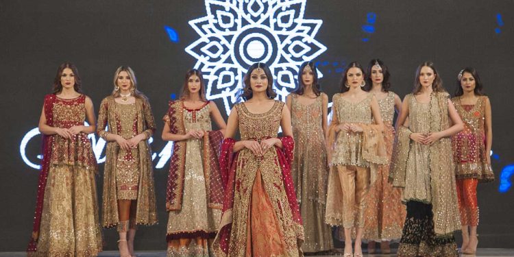 Riyadh to Host First Fashion Exhibition for Pakistani Designers, Sparking Hopes for Future Collaborations