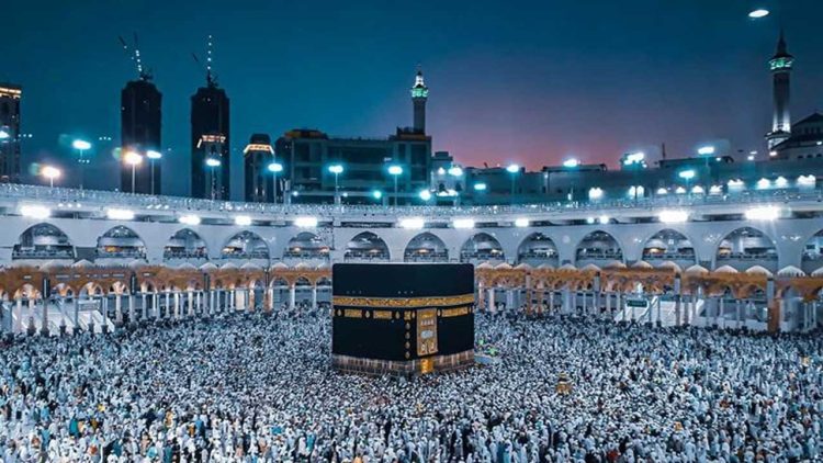 Pakistan Opens Applications for Hajj 2025, Introduces Installment Payment Option