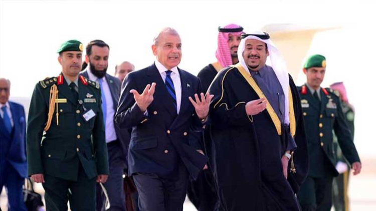 PM Shehbaz Sharif Arrives in Riyadh for ‘One Water Summit’ to Address Global Water Challenges