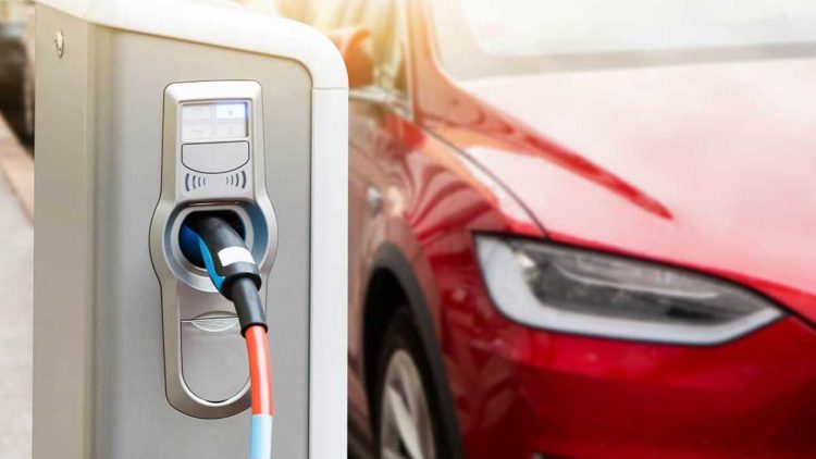 Pakistan Signs Deal with Chinese Firm to Install 3,000 EV Charging Stations