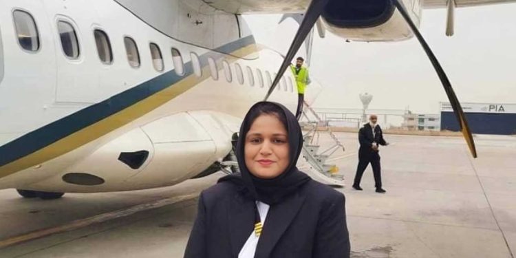 Mehwish Anwar Makes History as PIA’s First Female Flying Spanner Engineer