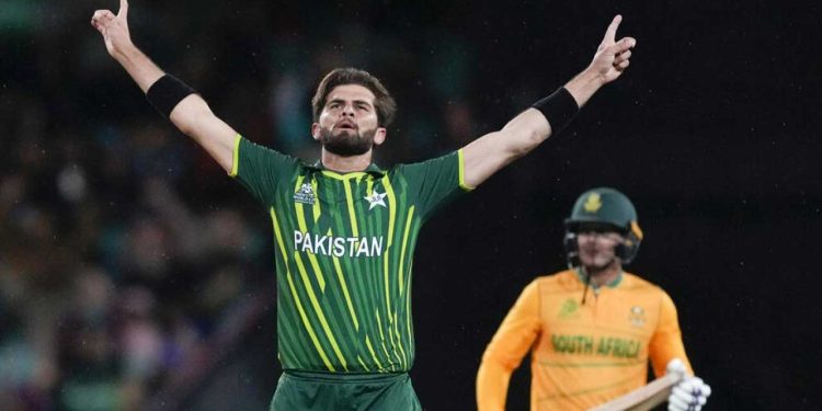 Shaheen Afridi Reaches 100 Wickets in T20 Internationals