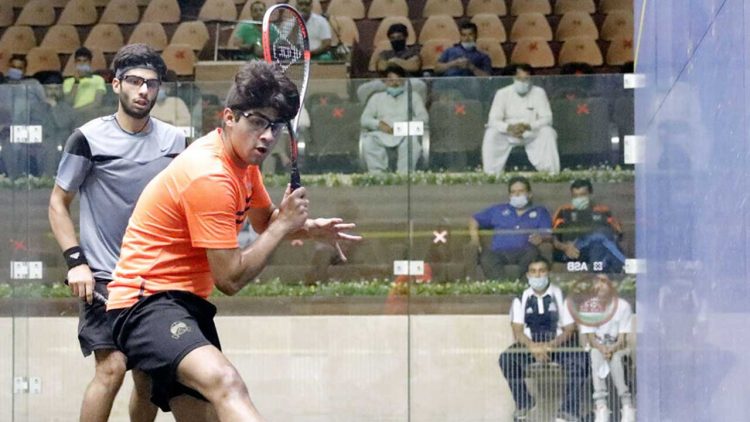 Pakistan Triumphs Over Hong Kong to Stay Undefeated in World Squash Team Championships