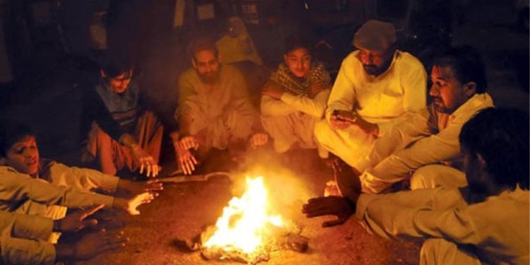 Brace for the chill: Karachi's temperatures to plunge further, with nighttime lows hitting 10°C to 12°C until January 19.