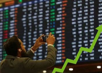 Shares at PSX climb more than 1,400 points on IMF review optimism